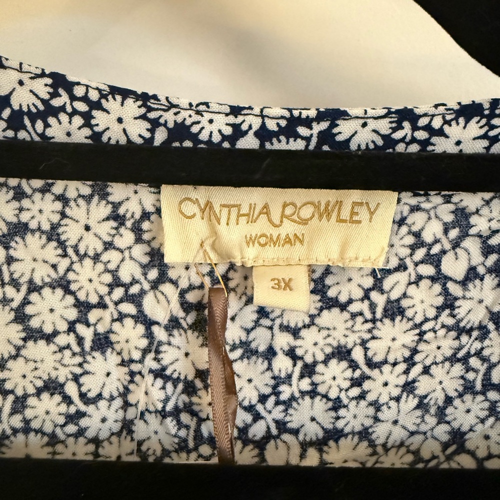 Cynthia Rowley Black and White Floral Blouse - Picture 2 of 2